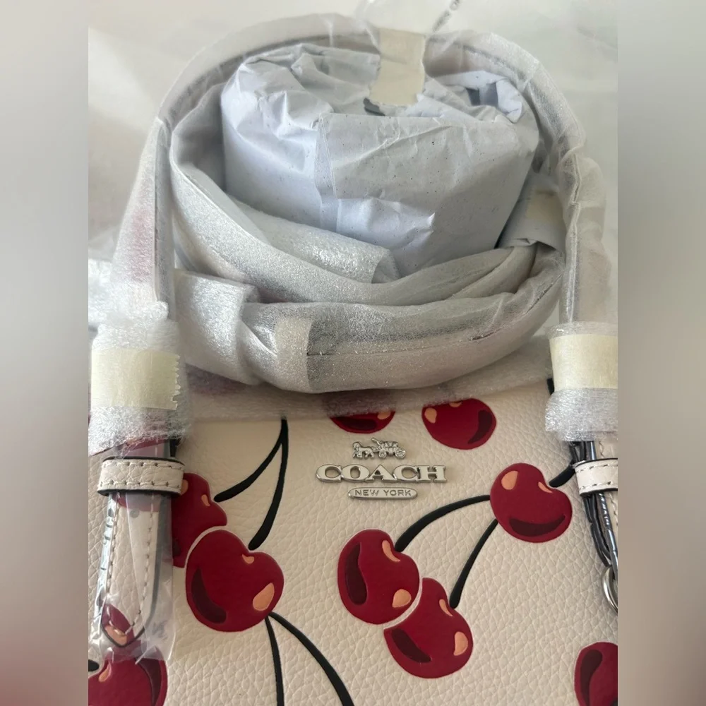 Coach Cherry Mollie 25 Chalk Leather Tote Bag